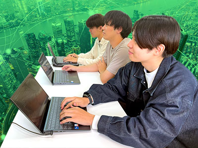 ITスペシャリスト科 情報工学コース（3年制）